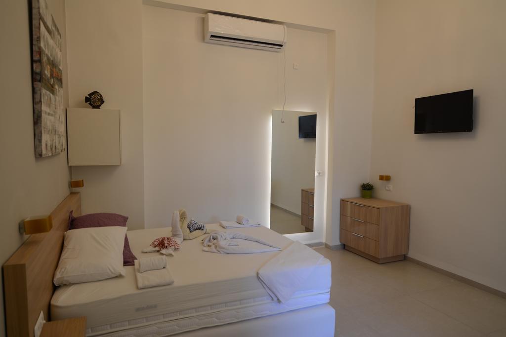 Zimmer Garden Haifa Ruang foto