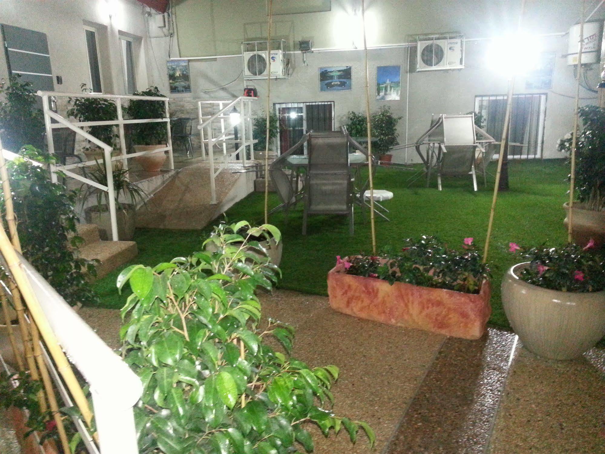 Zimmer Garden Haifa Bagian luar foto
